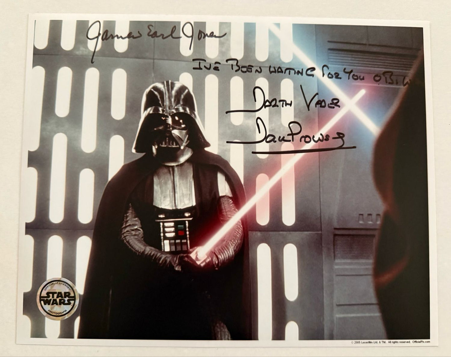 DARTH VADER 8X10 PHOTO SIGNED BY DAVE PROWSE AND JAMES EARL JONES