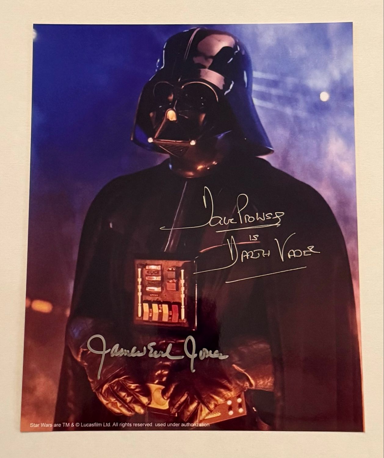DARTH VADER 8X10 PHOTO SIGNED BY DAVE PROWSE AND JAMES EARL JONES