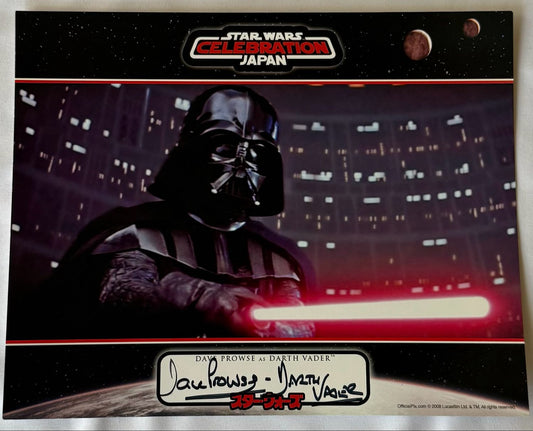 DARTH VADER 8X10 PHOTO SIGNED BY DAVE PROWSE