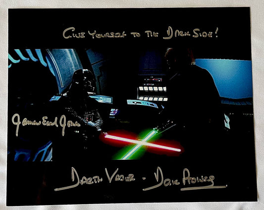 DARTH VADER 8X10 PHOTO SIGNED BY DAVE PROWSE AND JAMES EARL JONES